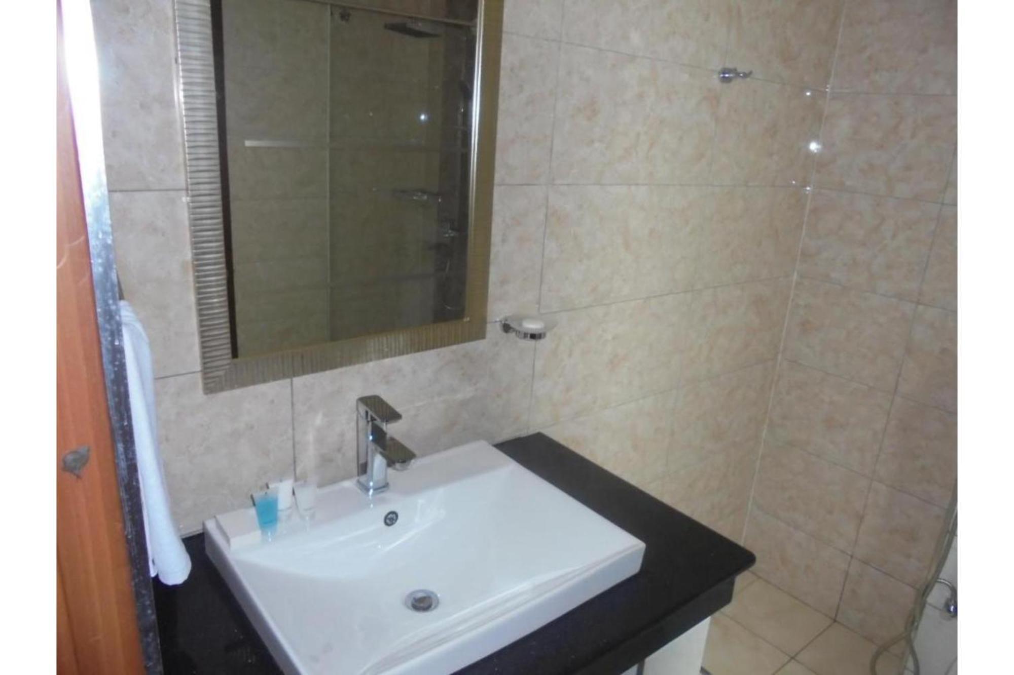 We Hotel & Suites Nairobi Zewnętrze zdjęcie